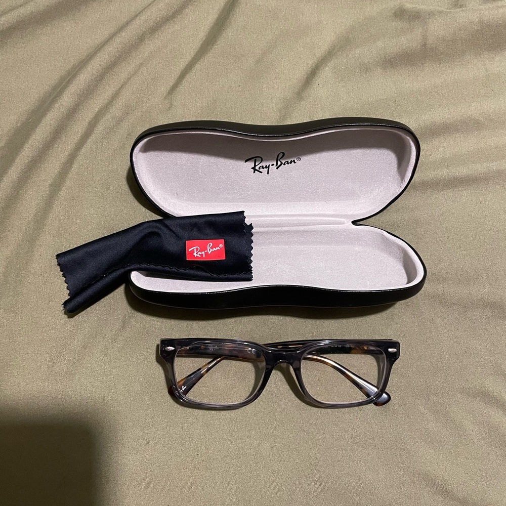 Ray-Ban Tortoise and Grey Eyeglasses with Black Case